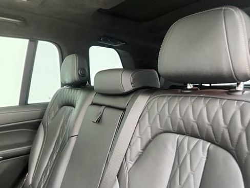 Used 2025 BMW X7 xDrive40i w/ Executive Package AWD/4WD image 47
