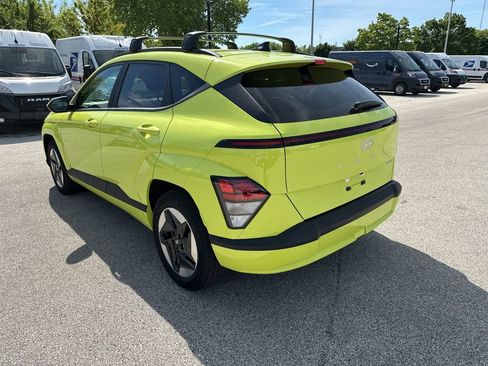 Used 2024 Hyundai Kona SEL FWD image 9
