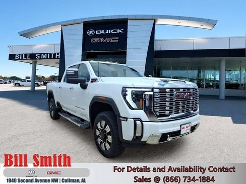 Used 2024 GMC Sierra 2500 Denali w/ Denali Reserve Package AWD/4WD image 1
