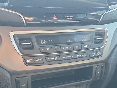 Used 2022 Honda Pilot Special Edition image 24