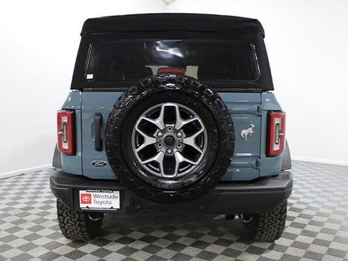 Used 2021 Ford Bronco Badlands image 5