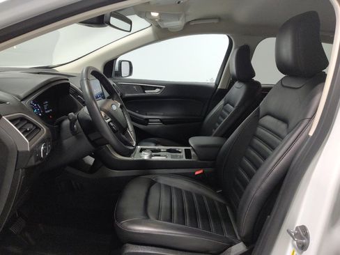 Used 2022 Ford Edge SEL w/ Convenience Package image 17