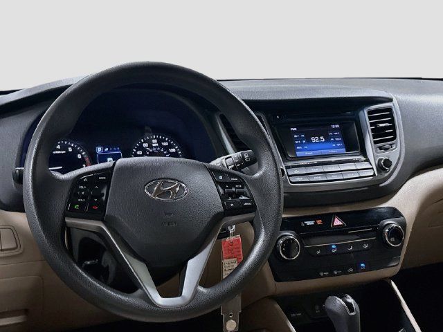 Used 2017 Hyundai Tucson SE w/ SE Popular Package 02 AWD/4WD image 15