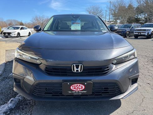 Used 2022 Honda Civic EX image 2