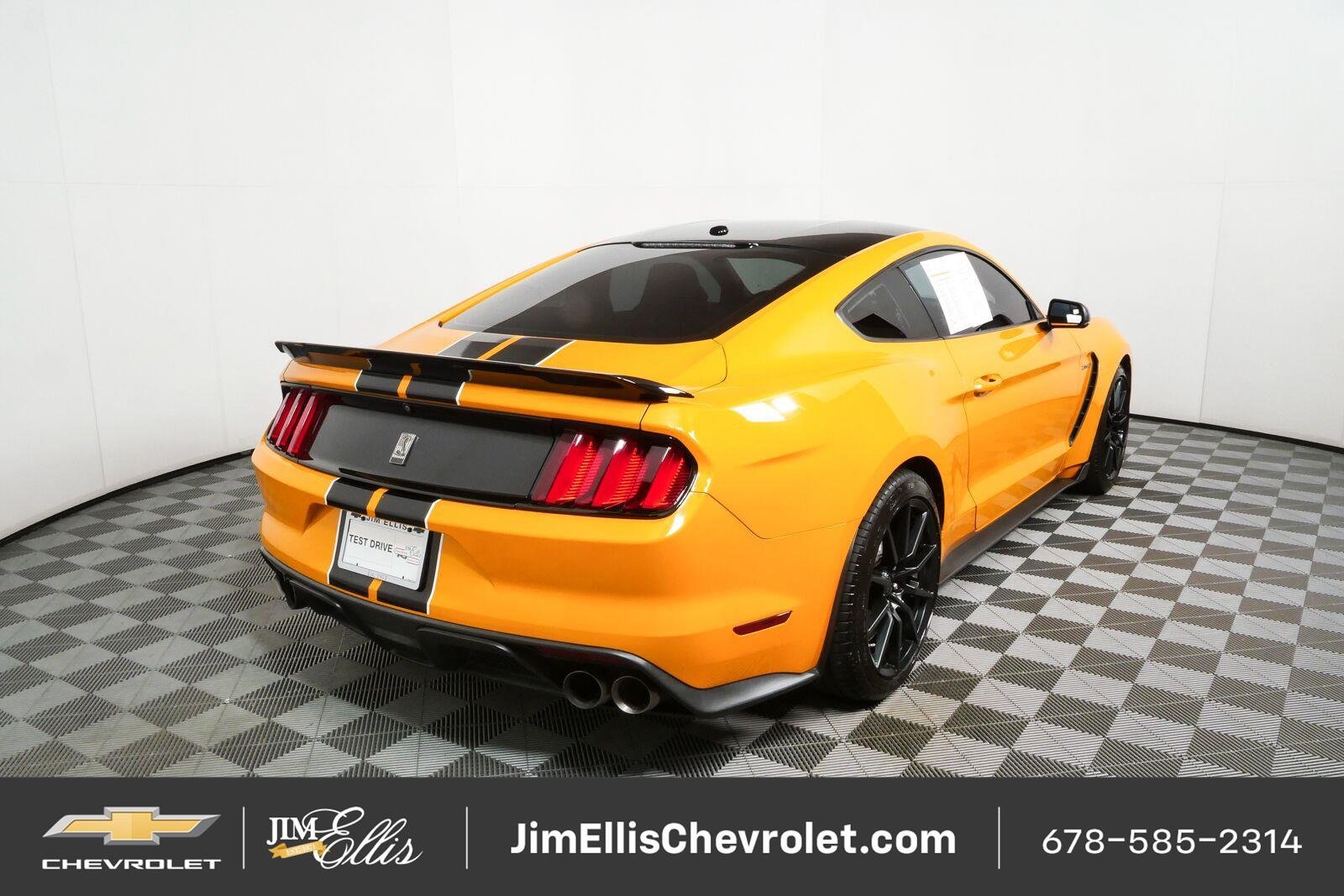 Used 2018 Ford Mustang Shelby GT350 w/ Electronics Package RWD image 3