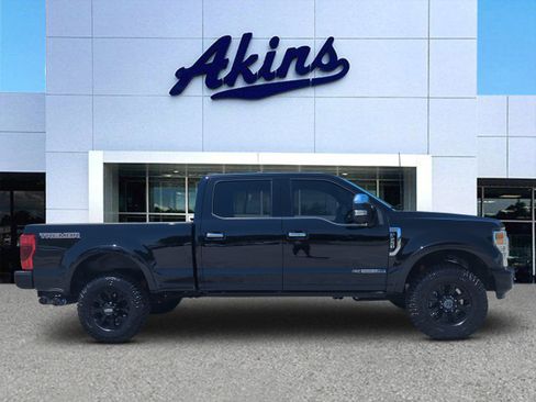 Used 2020 Ford F250 Platinum w/ Tremor Off-Road Package AWD/4WD image 1