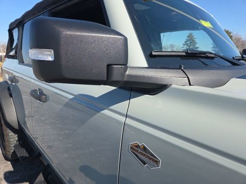 Used 2023 Ford Bronco Wildtrak AWD/4WD image 6