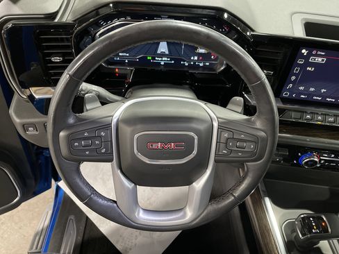 Used 2023 GMC Sierra 1500 Elevation image 17