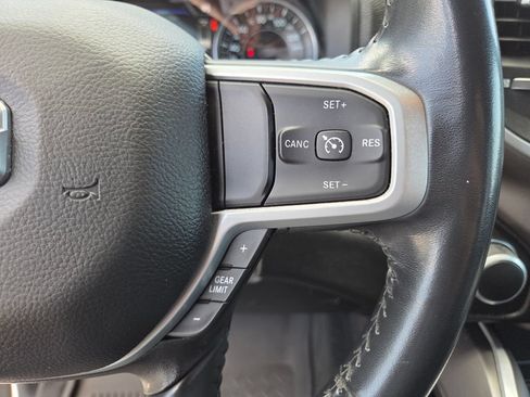 Used 2022 RAM 1500 Big Horn AWD/4WD image 33