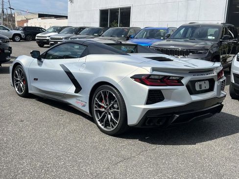Used 2023 Chevrolet Corvette Stingray Premium Conv w/ 3LT RWD image 6