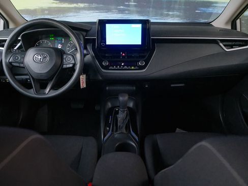 Used 2023 Toyota Corolla LE image 16