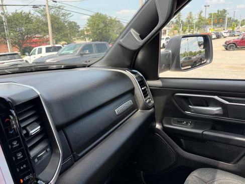 Used 2025 RAM 1500 Big Horn AWD/4WD image 22