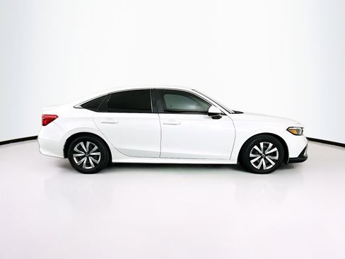 Used 2022 Honda Civic LX image 10