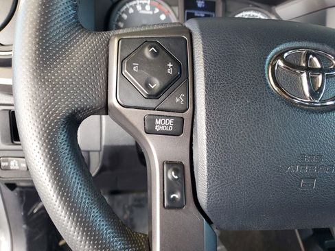 Used 2019 Toyota Tacoma TRD Off-Road RWD image 22