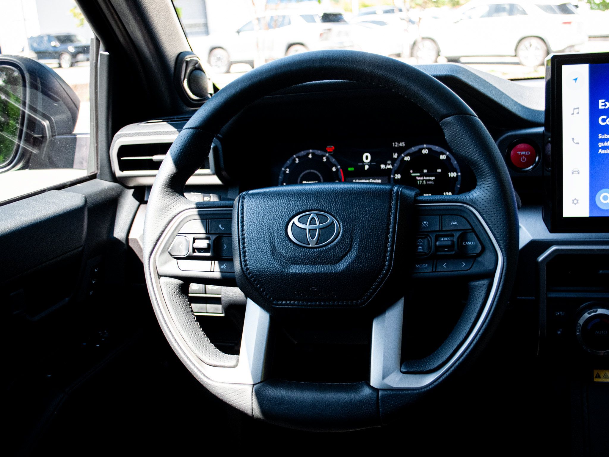 Used 2026 Toyota 4Runner TRD Off-Road Premium AWD/4WD image 18