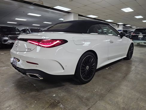 Used 2024 Mercedes-Benz CLE 300 4MATIC Cabriolet image 2