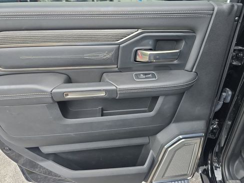 Used 2020 RAM 2500 Limited image 9