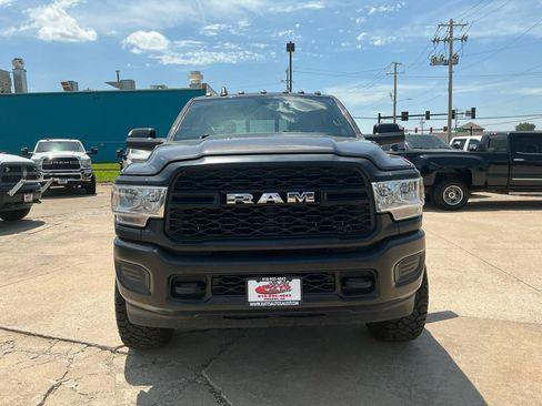 Used 2022 RAM 3500 Tradesman AWD/4WD image 3