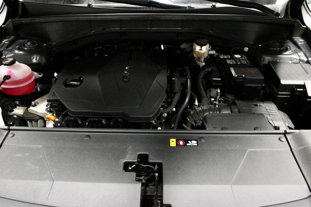 Used 2024 Kia Sorento S FWD image 18