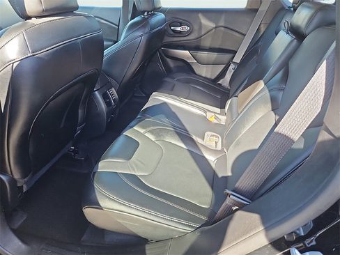 Used 2022 Jeep Cherokee Latitude Lux image 30