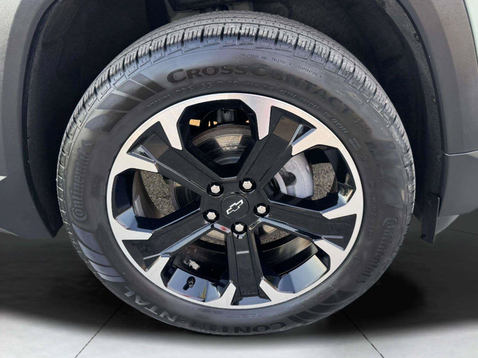 Used 2025 Chevrolet Equinox LT AWD/4WD image 49