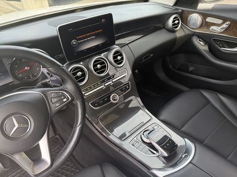 Used 2017 Mercedes-Benz C 300 4MATIC Sedan image 30