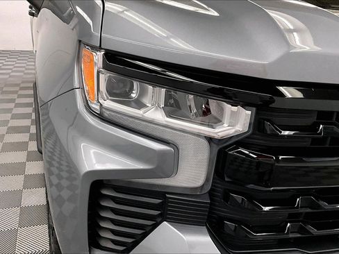 Used 2023 Chevrolet Silverado 1500 LT Trail Boss w/ LT Trail Boss Premium Package AWD/4WD image 34