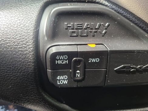 Used 2024 RAM 2500 Laramie w/ Safety Group AWD/4WD image 30