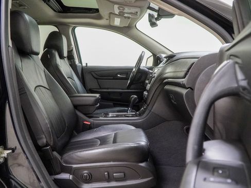 Used 2016 Chevrolet Traverse LTZ w/ LPO, 'HIT The Road' Package AWD/4WD image 39