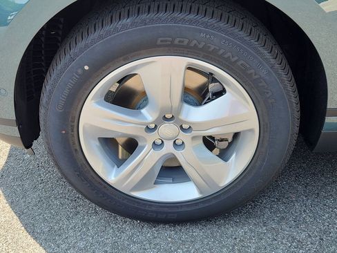 Used 2026 Land Rover Range Rover Velar S image 9