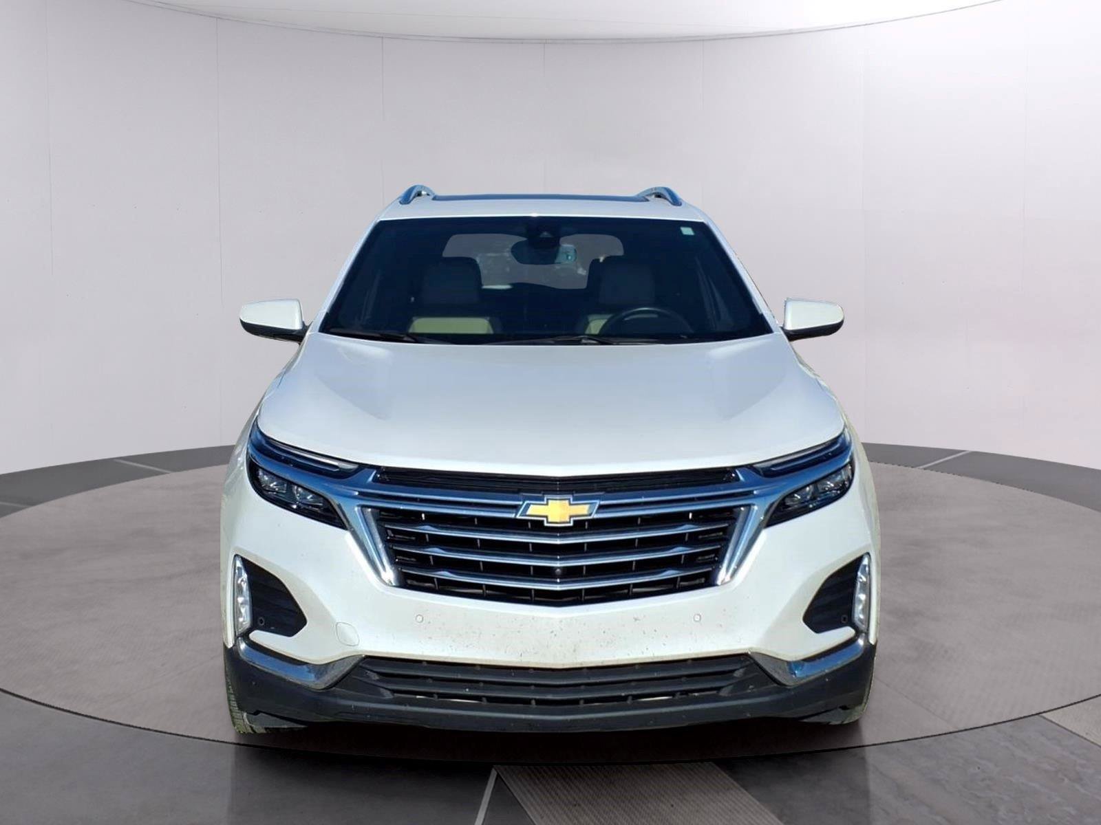 Used 2024 Chevrolet Equinox Premier FWD image 8