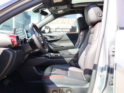 New 2026 Chevrolet Equinox RS w/ Convenience Package III AWD/4WD image 12