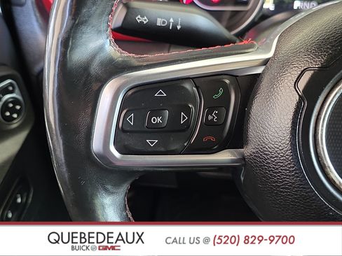 Used 2018 Jeep Wrangler Unlimited Rubicon AWD/4WD image 14