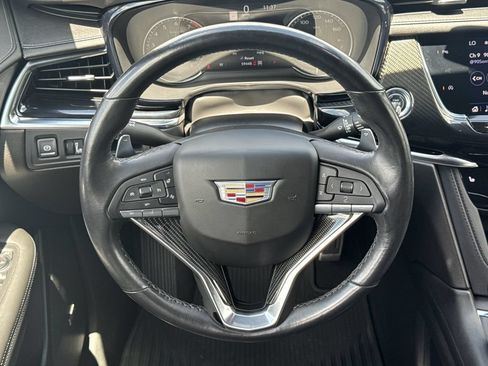 Used 2021 Cadillac XT6 Sport AWD/4WD image 24