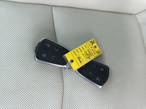 Used 2024 Cadillac XT5 Premium Luxury w/ LPO, Floor Liner Package image 37