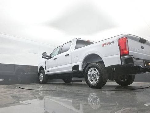New 2026 Ford F350 XLT w/ FX4 Off-Road Package AWD/4WD image 35