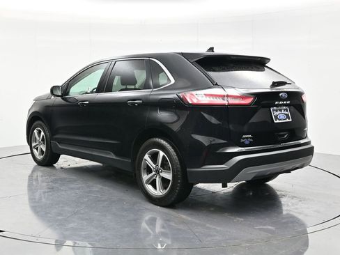 Used 2024 Ford Edge SEL w/ Convenience Package AWD/4WD image 7