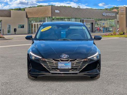 Certified 2023 Hyundai Elantra SEL w/ Convenience Package image 8