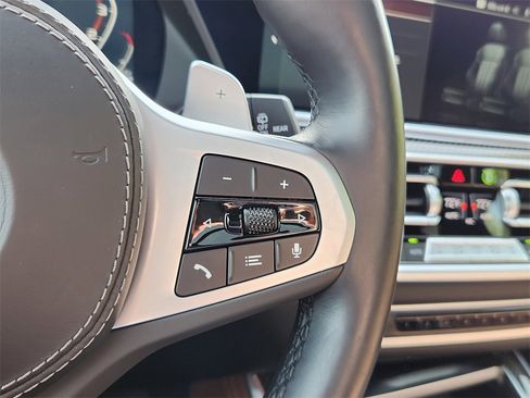 Used 2023 BMW X5 M50i w/ Climate Comfort Package image 21