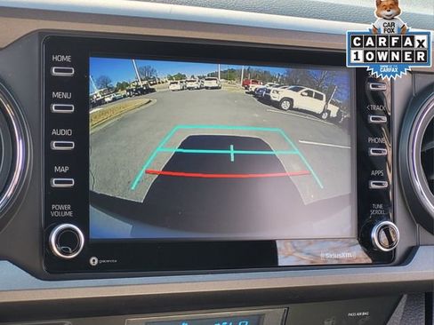 Used 2023 Toyota Tacoma TRD Off-Road image 24