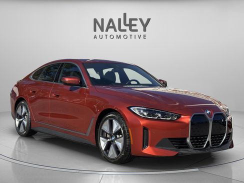 Used 2023 BMW i4 eDrive40 w/ Premium Package image 5