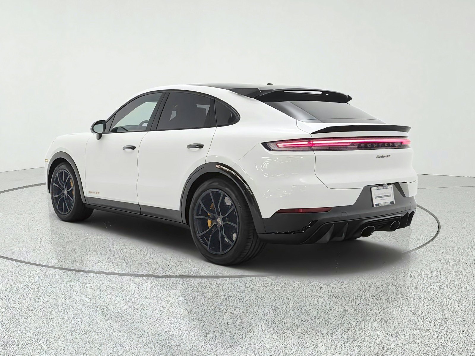 Used 2024 Porsche Cayenne Turbo GT AWD/4WD image 7