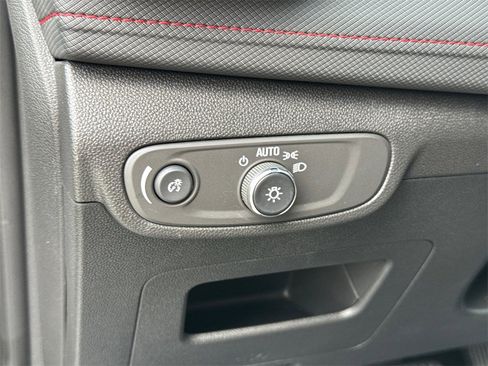 Used 2026 Chevrolet TrailBlazer RS w/ Driver Confidence Package image 27