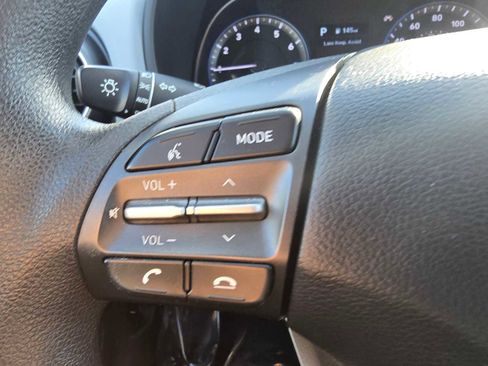 Used 2019 Hyundai Kona SE image 31