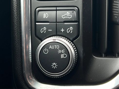 Used 2021 GMC Sierra 1500 Elevation AWD/4WD image 23