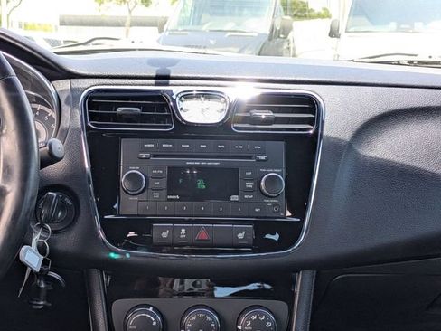 Used 2013 Chrysler 200 Touring w/ Cold Weather Group FWD image 19