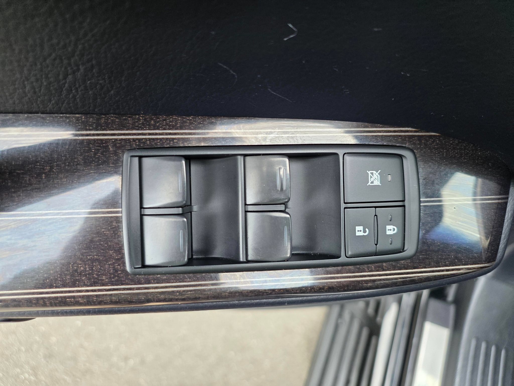 Used 2021 Lexus GX 460 Premium w/ Premium Package AWD/4WD image 26