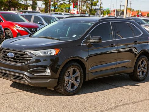 Used 2022 Ford Edge SEL w/ Sport Appearance Package AWD/4WD image 9