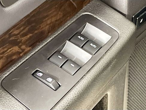 Used 2018 Ford Flex Limited image 20