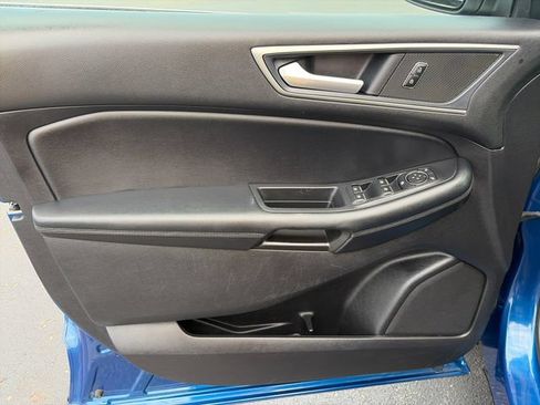 Used 2020 Ford Edge SEL w/ Convenience Package AWD/4WD image 18